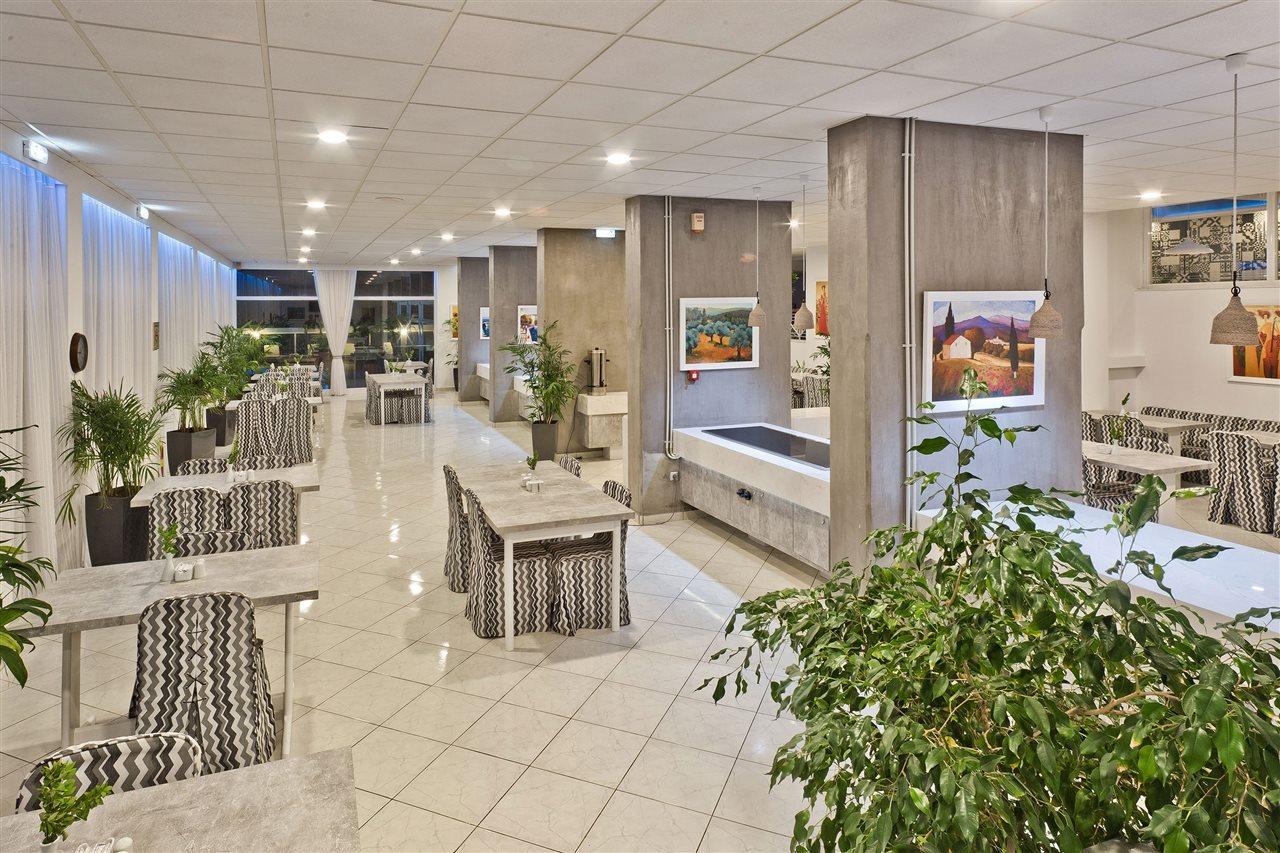 Miramare Bay Hotel Karpathos Exterior photo
