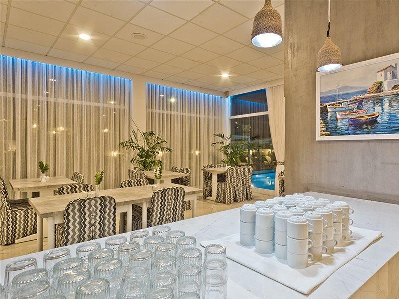 Miramare Bay Hotel Karpathos Exterior photo